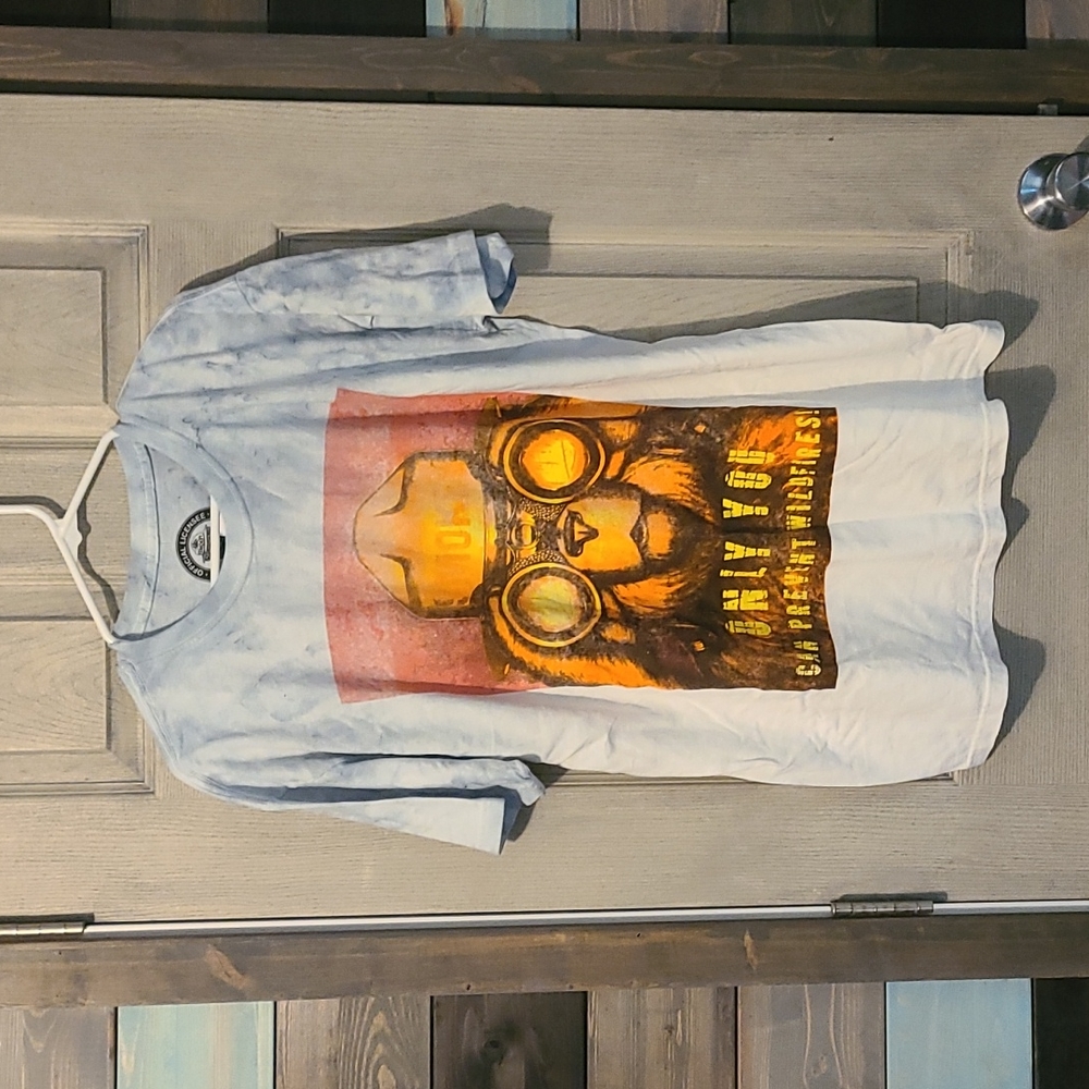 Graphic tshirt